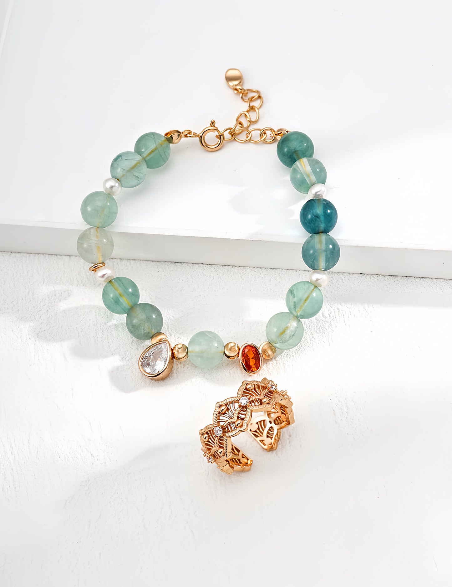 Radiant Pearl Peridot Bracelet