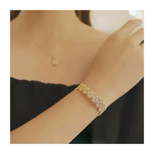 Regal Lace Bracelet