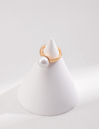 Moonlit Pearl Ring