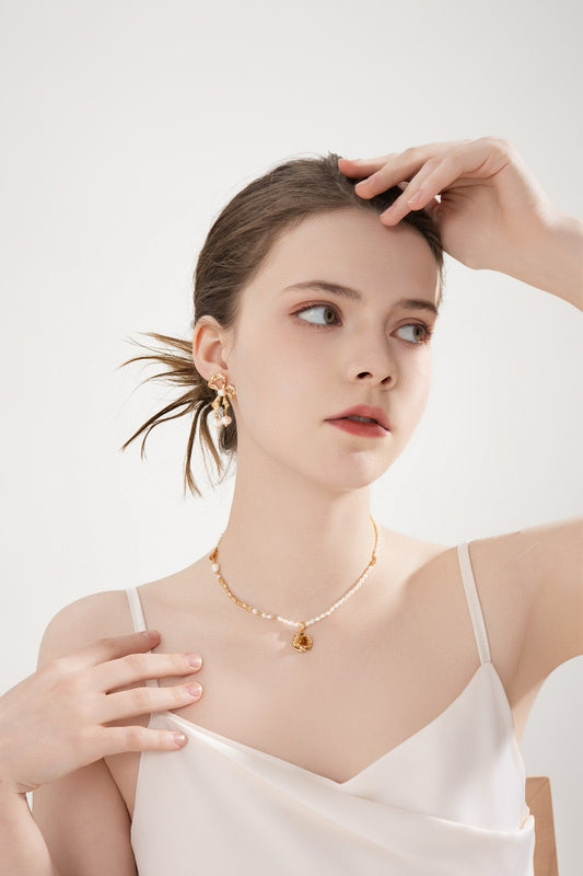 Moon Pebble Necklace