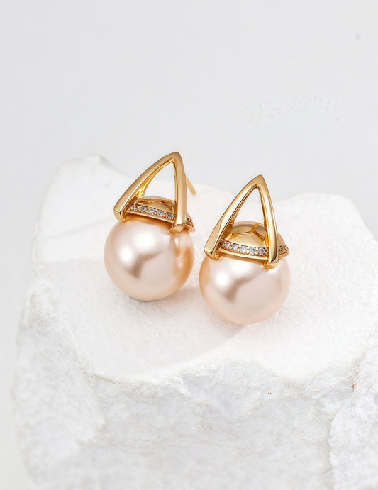 Contemporary Geometry Pearl Earring