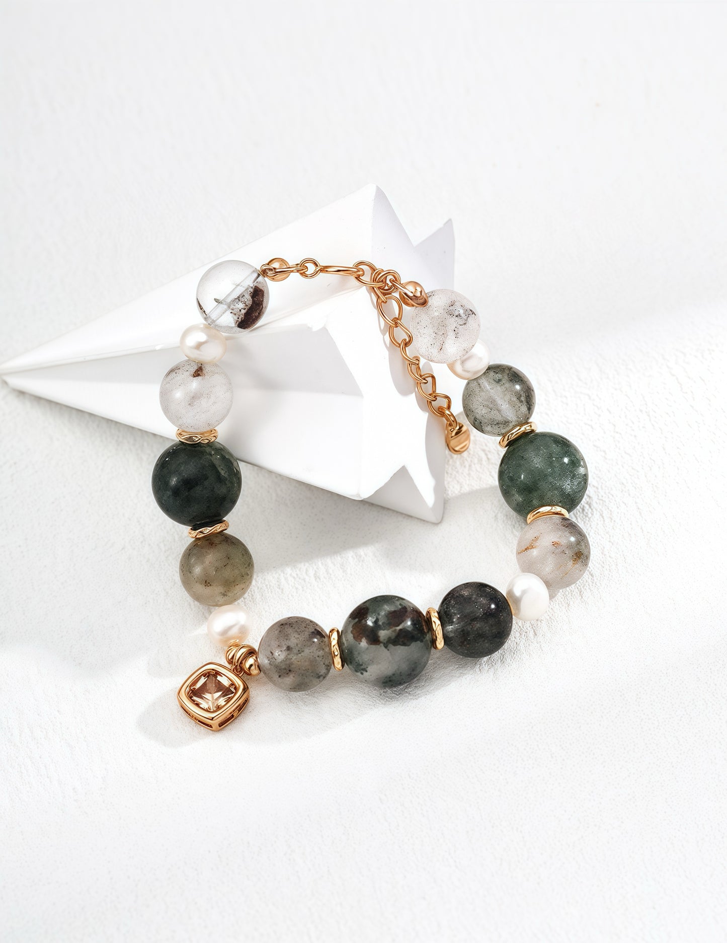 Silent Beauty Bracelet