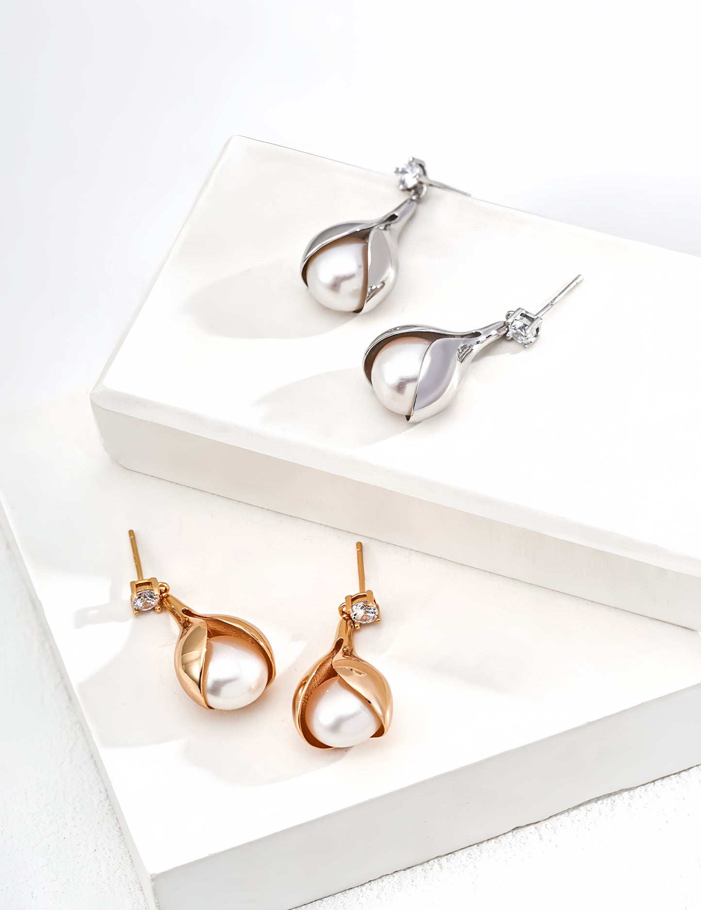 Shimmering Pearl Earrings
