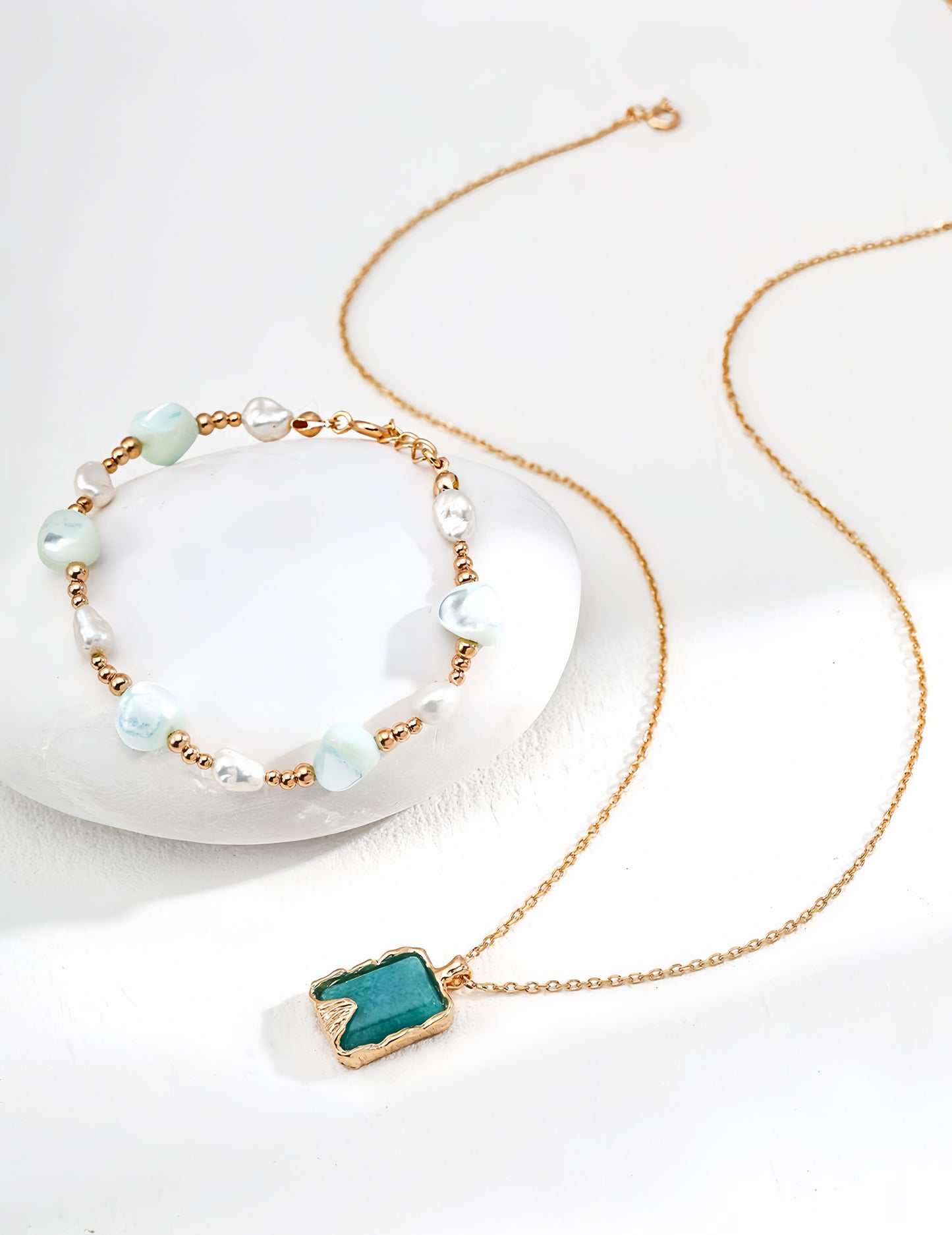 Flowing Shell Bracelet