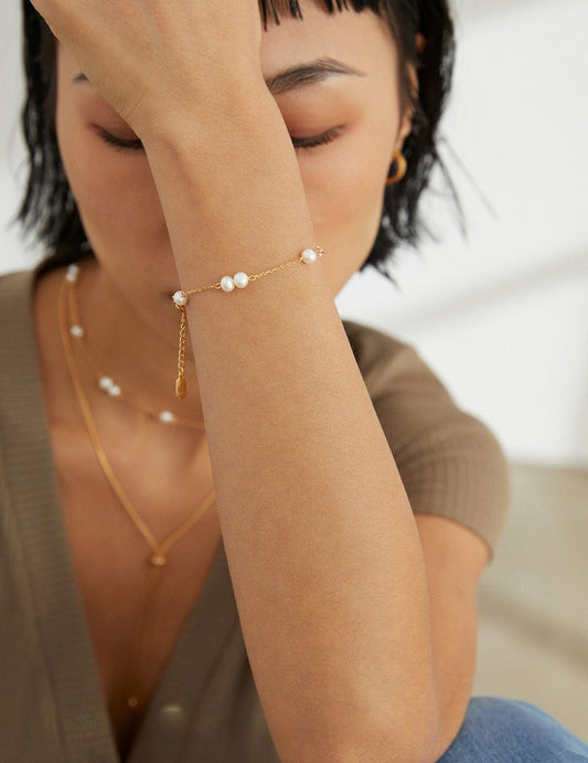Pure Silver Pearl Bracelet & Necklace Set