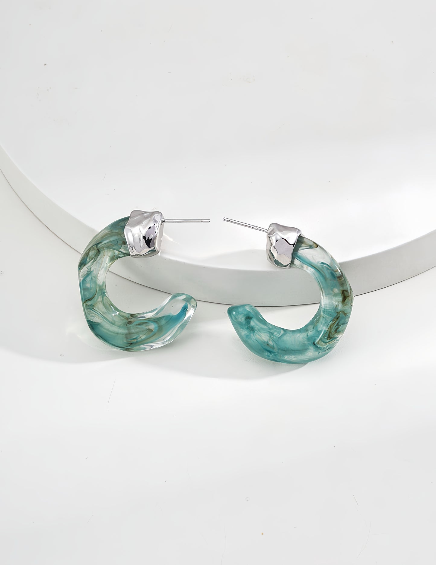 Serene Agate Earrings