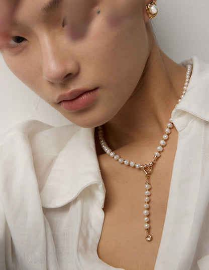 Moonlit Pearl Necklace