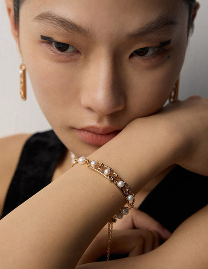 Winter Pearl Bracelet