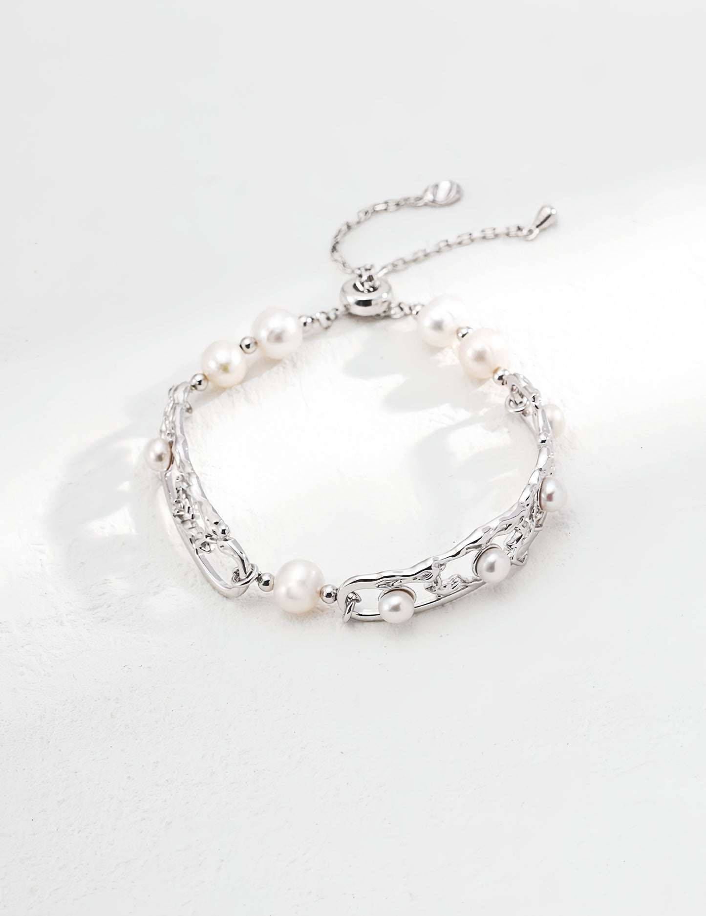 Winter Pearl Bracelet