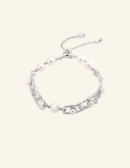 Winter Pearl Bracelet