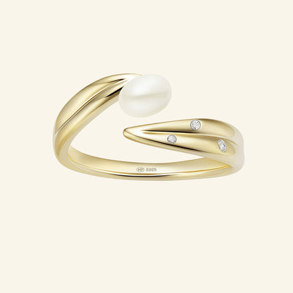 Olive Whisper Pearl Ring