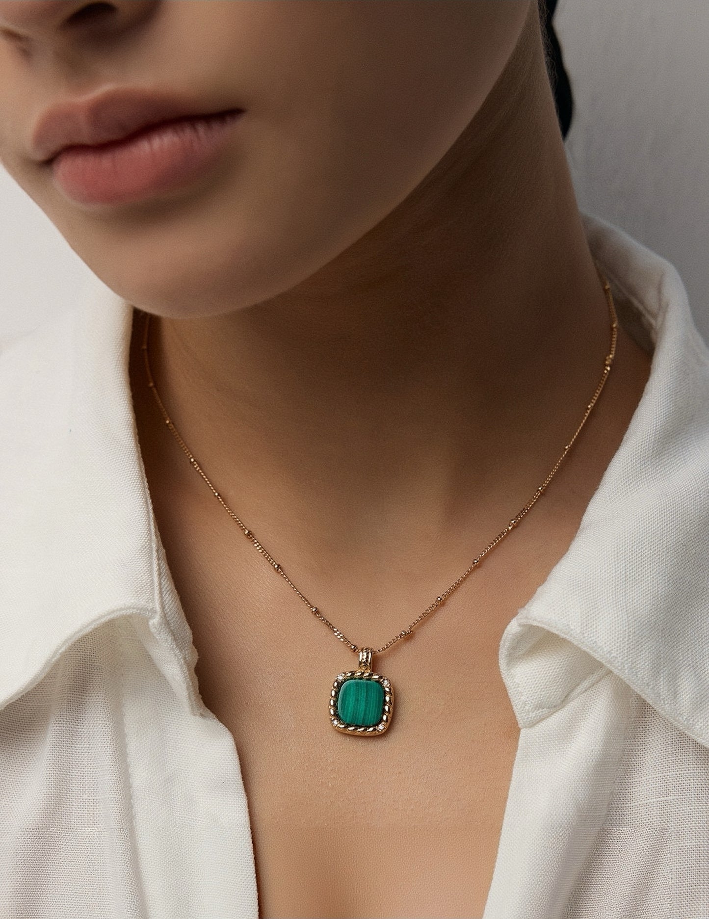 Minimalist Malachite Necklace