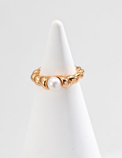 Aurora Pearl Ring